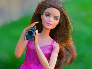 Brunettes Fashion Shots Jigsaw image